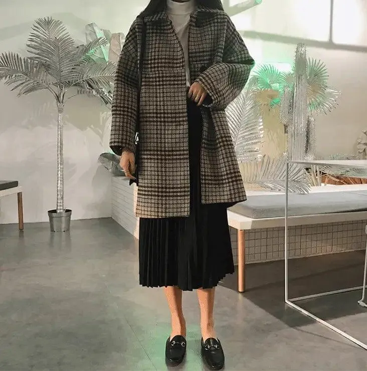 Plaid woolen coat female long section autumn and winter