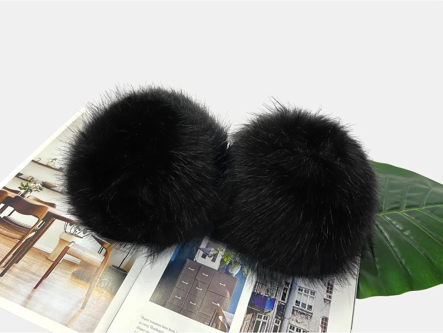 sy soul young Women's Faux Fur Wrist Cuffs Winter Fox Furry Wristbands Fluffy Fur Cuff Bracelet Arm Warmer Accessories